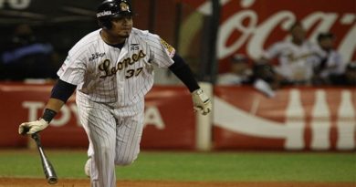 Aldrem Corredor acordó contrato de ligas menores con los Phillies de Philadelphia