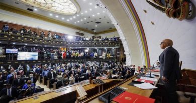 Presidente Maduro felicita a nueva directiva de la AN: Asumen el reto de consolidar el Buen Gobierno