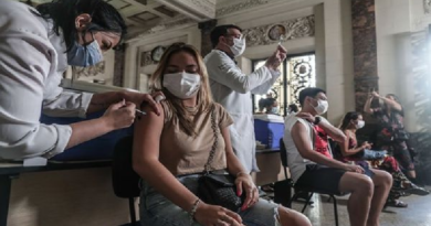 Brasil registra cerca de 100 mil casos de la COVID-19 en 24 horas