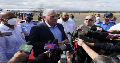 Presidente Díaz Canel arriba a Nicaragua para asistir a acto de juramentación de Daniel Ortega