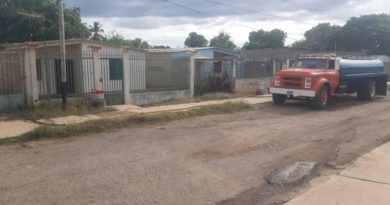 Benefician a más de 200 familias del municipio Torres de Lara con cisternas de agua