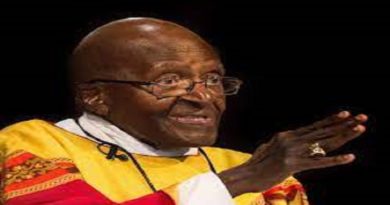 Inician actos fúnebres para despedir al arzobispo emérito Desmond Tutu en Ciudad del Cabo