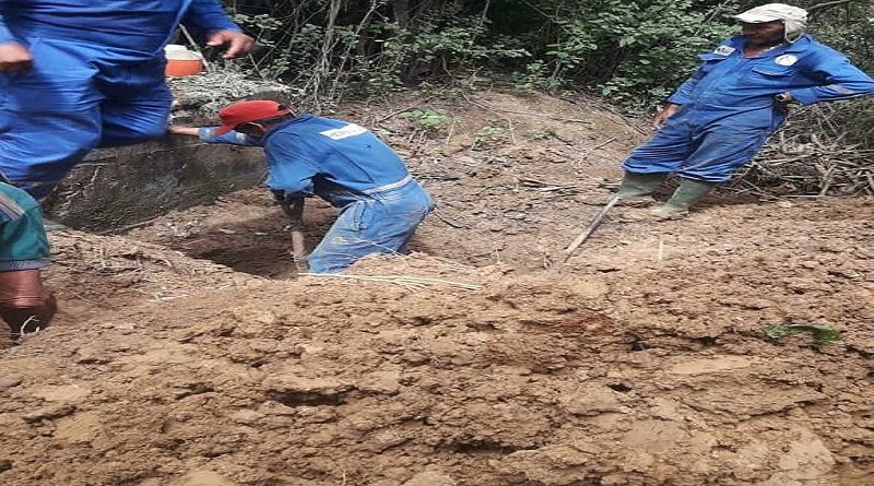 Sustituyen tubería de red hídrica en municipio Zamora de Falcón