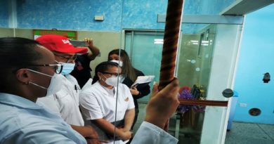 Inauguran farmacias comunitarias con medicamentos gratuitos en Barinas
