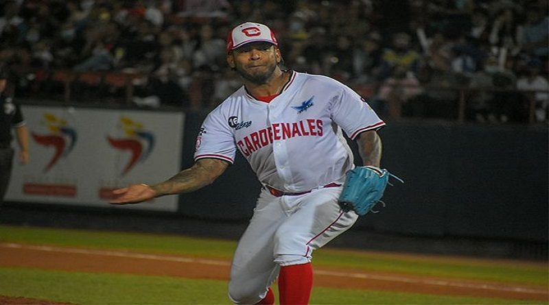 Cardenales en la cima del Round Robin tras derrotar 3-1 a Magallanes