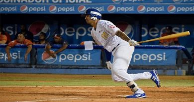 Magallanes desató feroz ofensiva para derrotar 12-3 a los Caribes
