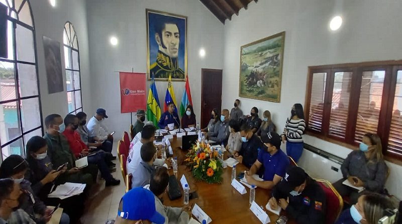 Proponen creación de los Órganos Comunales del Buen Vivir en los estados
