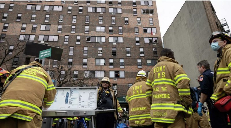 Explosión de gas en Nueva York deja un muerto y varios heridos