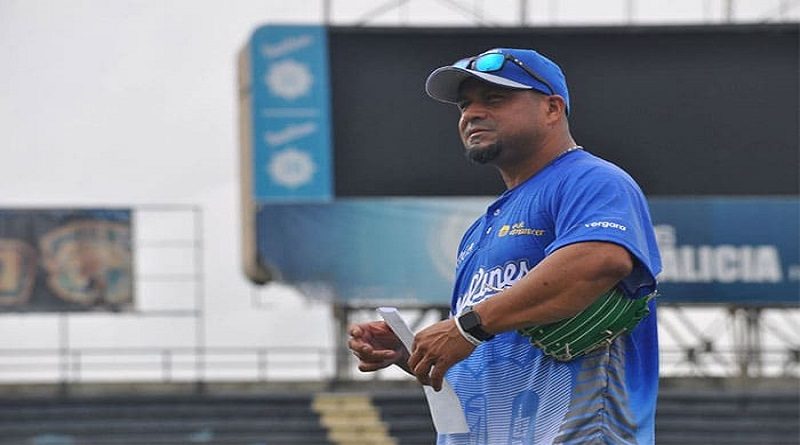 Wilfredo Romero se alzó con el premio Mánager del Año de la LVBP