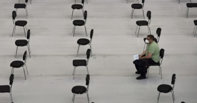 El director regional de la organización se mostró optimista ante esta nueva predicción, aunque hizo un llamado a la prudencia por parte de la población. (Foto Alvaro Barrientos / AP)
