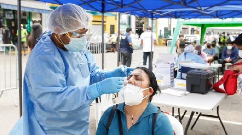 Perú amplía toque de queda por aumento de contagios de COVID-19