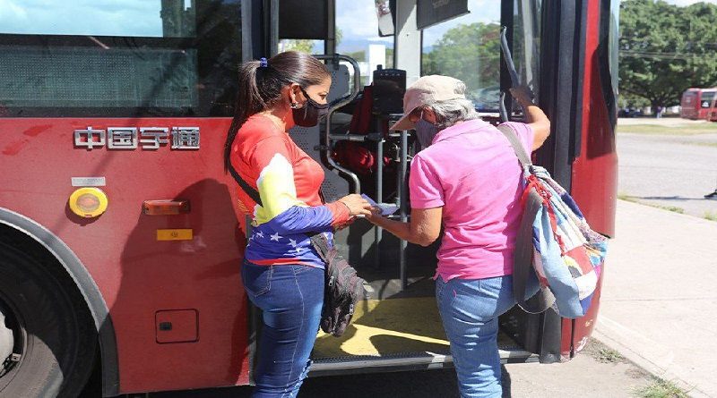 Fortalecen sistema de transporte público en Aragua