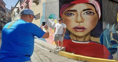 Turistas rusos visitaron la parroquia San Agustín