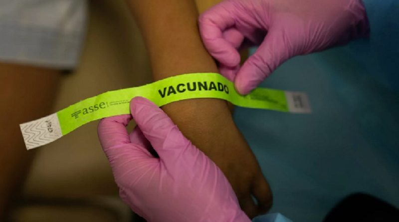 Uruguay comienza la vacunación de niños de 5 a 11 años contra la COVID-19
