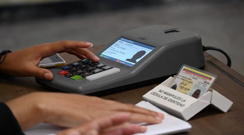 Ejecutivo nacional saluda jornada electoral que se realiza en el estado Barinas