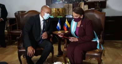 Venezuela y Honduras restablecen relaciones diplomáticas