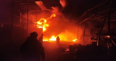 Controlan fuerte incendio en zona industrial Los Naranjillos en Guacara