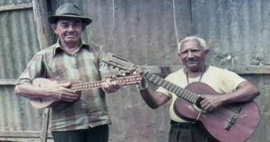 iaje sonoro desde el archivo de Oswaldo Lares “Entre Cuentos y Encuentros”