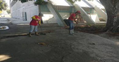 Realizan jornada de limpieza y desinfección en el Polideportivo Las Delicias