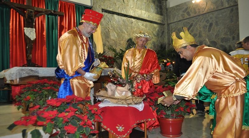 Los Reyes Magos llegan a adoran al Niño Bendito en Aragua