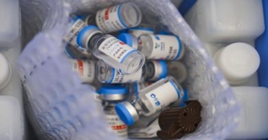 Vacunas de Sinopharm y Sinovac evitan hospitalización grave por Ómicron