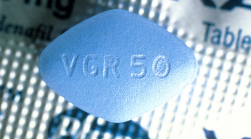 Mujer con COVID-19 despierta de un largo coma tras recibir un tratamiento experimental con Viagra.