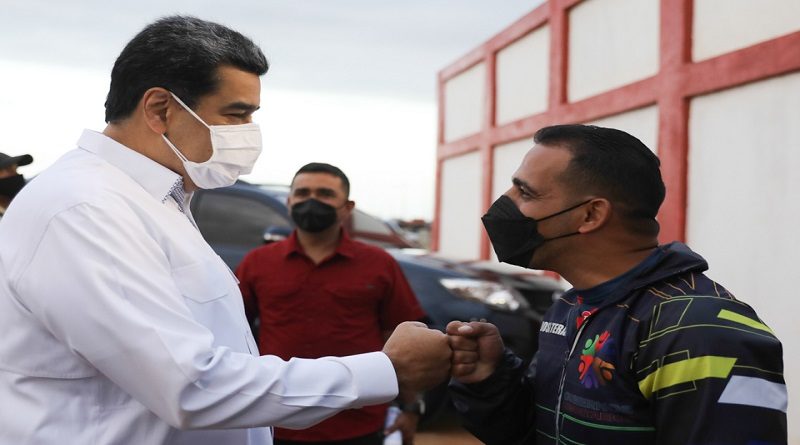 Gobiernos Comunitarios de la Guaira plantearon propuestas basadas en seis ejes de acción