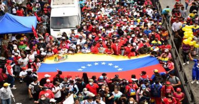 Juventud asume liderazgo en la dinamización económica del país