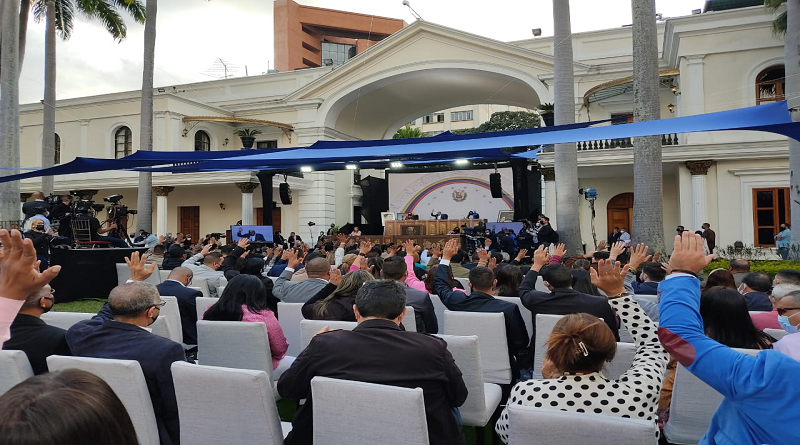 AN aprueba Acuerdo con motivo del 208 aniversario del 12-F