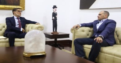 Canciller Plasencia y Vicepresidente Sectorial Ceballos se reúnen para revisar dinámica internacional