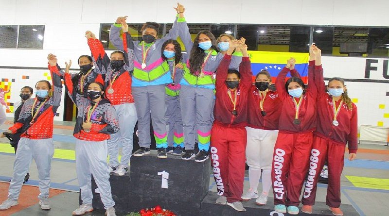 Selección masculina de esgrima de carabobo gana medalla de oro