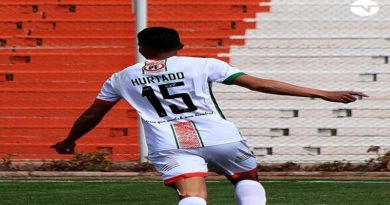Brayan Hurtado fue presentado como nuevo jugador del Antofagasta de Chile