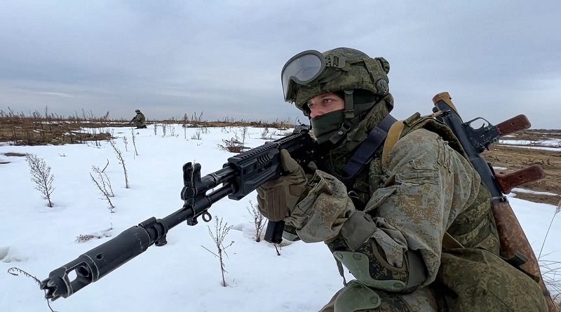 Presidente Vladimir Putin instruye a las Fuerzas Armadas de Rusia garantizar el mantenimiento de la paz en Lugansk y Donetsk