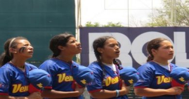 Inicia el beisbol femenino en los JDN