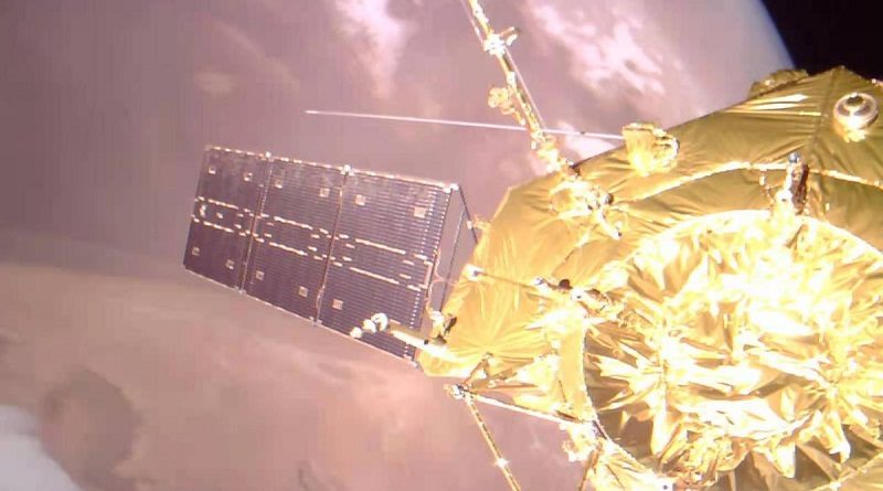 Sonda china se toma una "selfie" en la órbita del planeta Marte