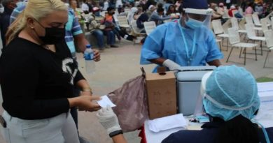 Activan 40 brigadas de salud para avanzar en dosis de refuerzo contra la COVID-19 en La Guaira