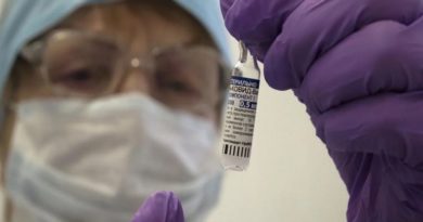 Inician ensayos clínicos con vacuna nasal contra la COVID-19 en Moscú