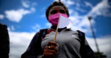 Según las denuncias, el líder social fue asesinado por hombres armados cuando se movilizaba en su motocicleta hacia su lugar de trabajo.