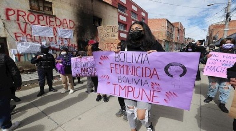 Bolivia crea comisión de revisión de casos de feminicidios