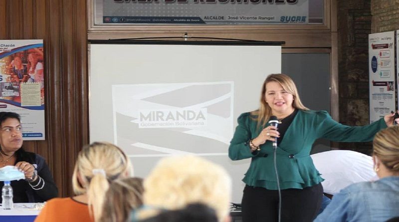 Celebran primer encuentro de institutos municipales de mujeres de Miranda