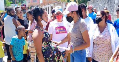 Brindan atención social a 300 familias de Barrio Sucre en San Mateo