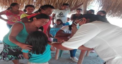 Llevan asistencia médica a comunidades indígenas de Parguaza en Amazonas