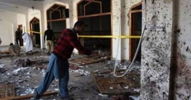 Aumenta a 56 el número de fieles fallecidos tras ataque a mezquita en Pakistán