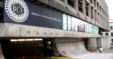 Mesas de cambio cotizan