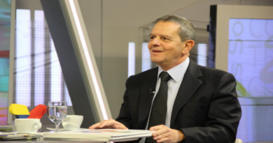 Guiseppe Cacioppo: Han egresado 125 mil funcionarios de la UNES