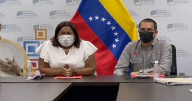 Ministro Arreaza: Avanzaremos para cumplir los retos en cada comuna del país