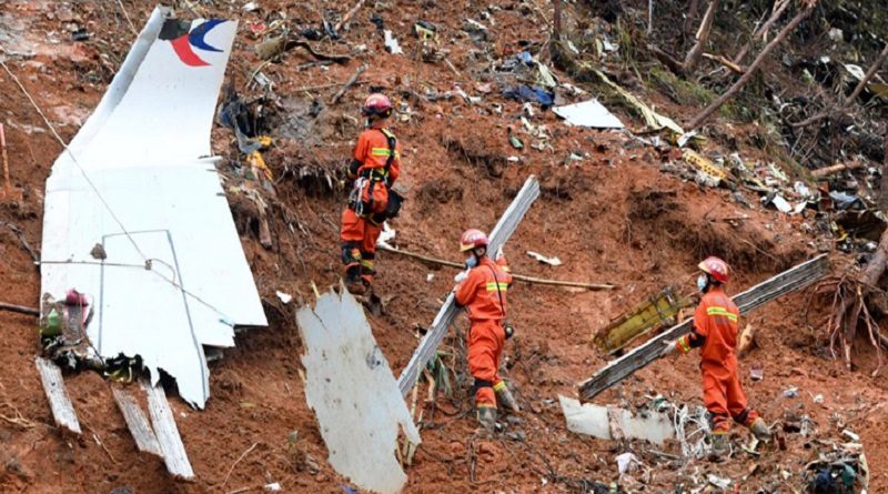 Excavarán zona central de accidente aéreo al sur de China