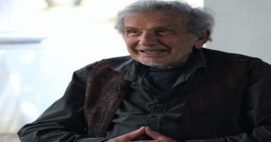 Luis Alberto Crespo: La cultura y la poesía son la expresión más alta de soberanía