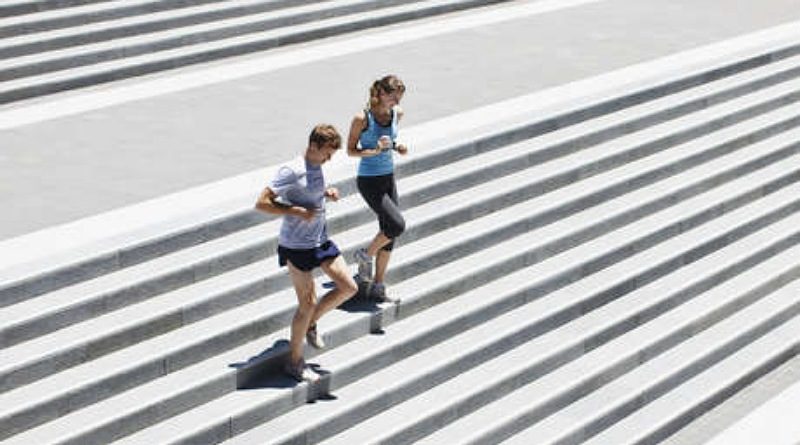 Estudio señala que para mantener una vida activa se necesitan dar más de 6 mil pasos al día
