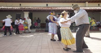 Cierre del taller de joropos en La Casona se transformó en una gran fiesta popular
